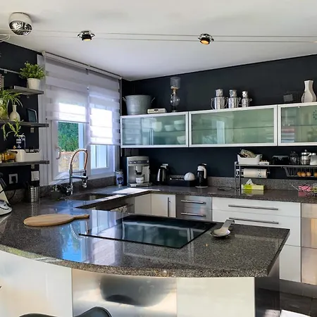 Maison Familiale A Sur Durance Holiday home Caumont-sur-Durance